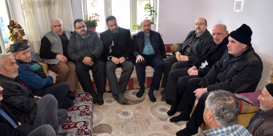 Başkan Pekyatırmacı merkez dışındaki mahallelerin muhtarlarıyla buluştu