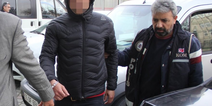 Sosyal paylaşım sitesinden silah ticaretine 2 yıl 2’şer ay hapis