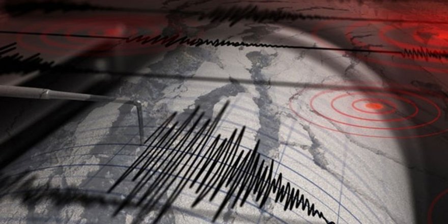 Ege'de korkutan deprem