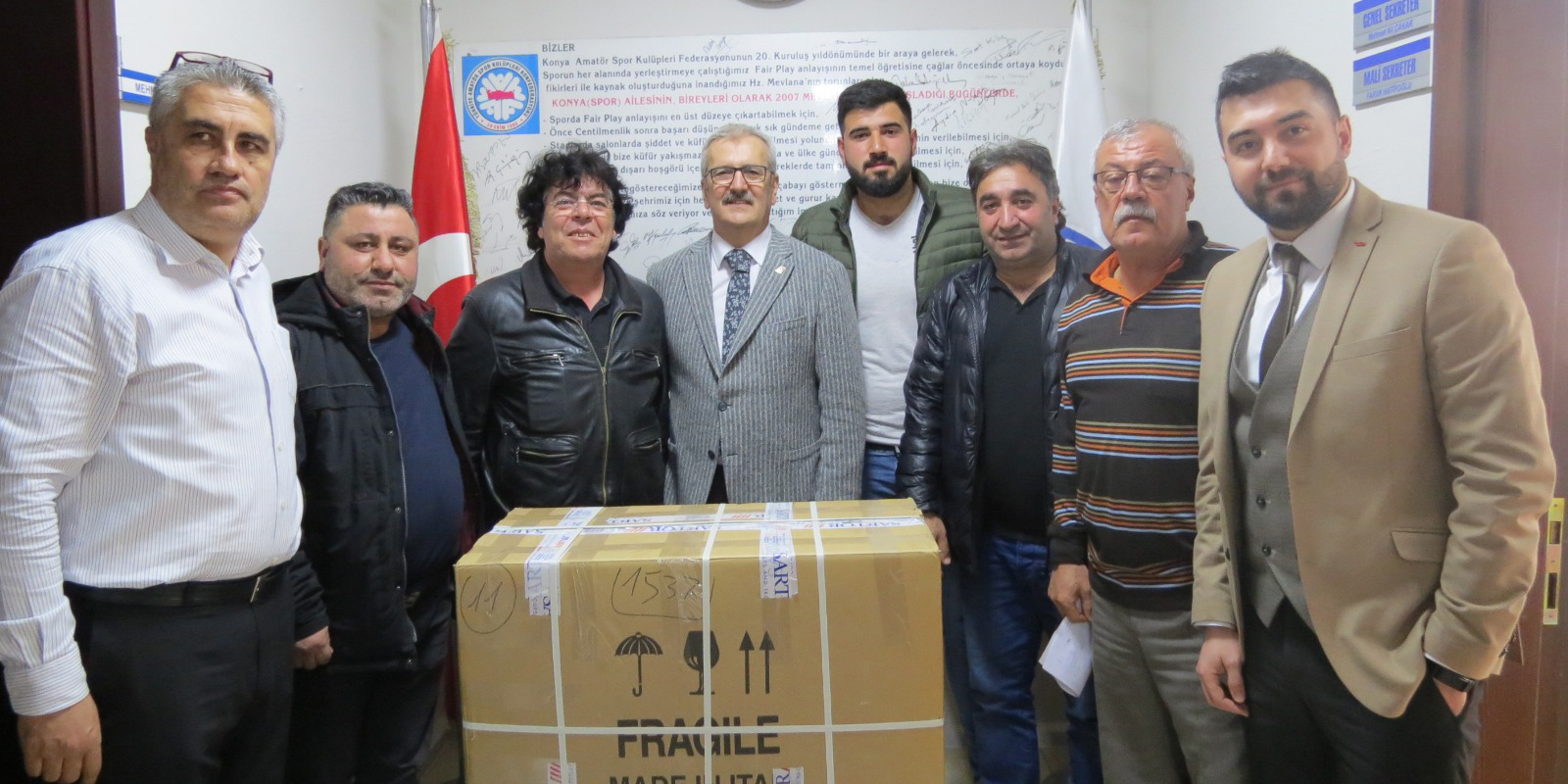 Konya ASKF’den oyunculara alışveriş çeki