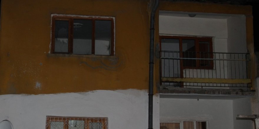 Tartıştığı adamın evine pompalı tüfekle saldırdı