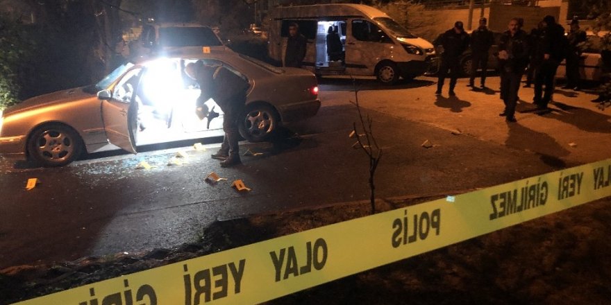 Park halindeki araca silahlı saldırı: 1 yaralı