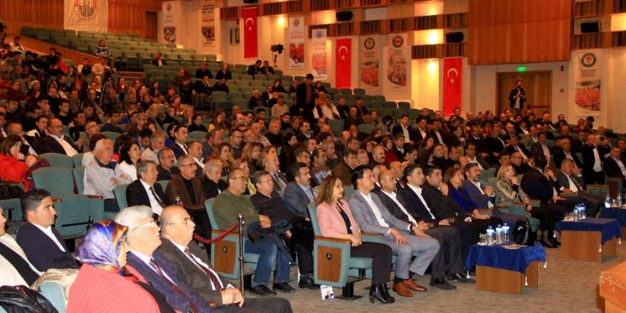 AK Parti Sözcüsü Ömer Çelik: “Aşırı sağ Avrupa’yı kuşattı”