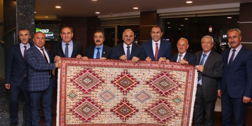 Vanlı dostlarından Zorluoğlu’na destek ziyareti
