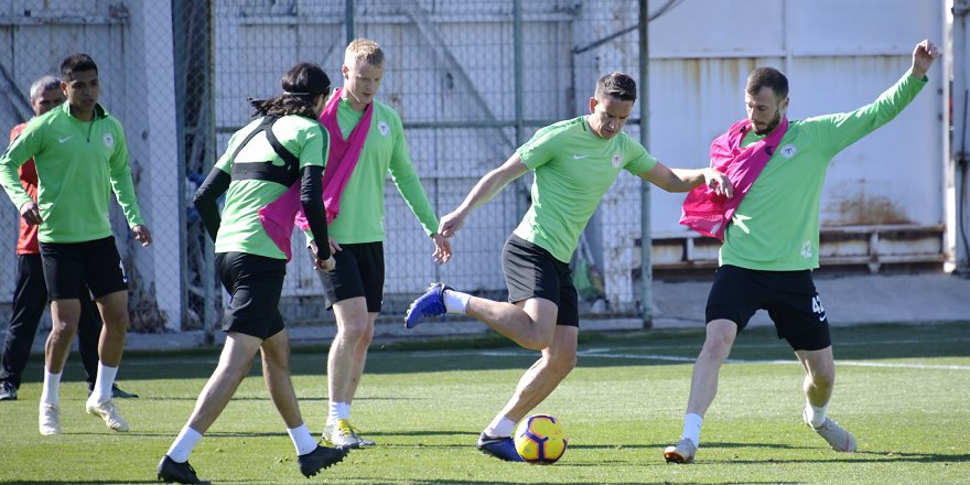 Konyaspor hazırlıklara yeniden başlıyor