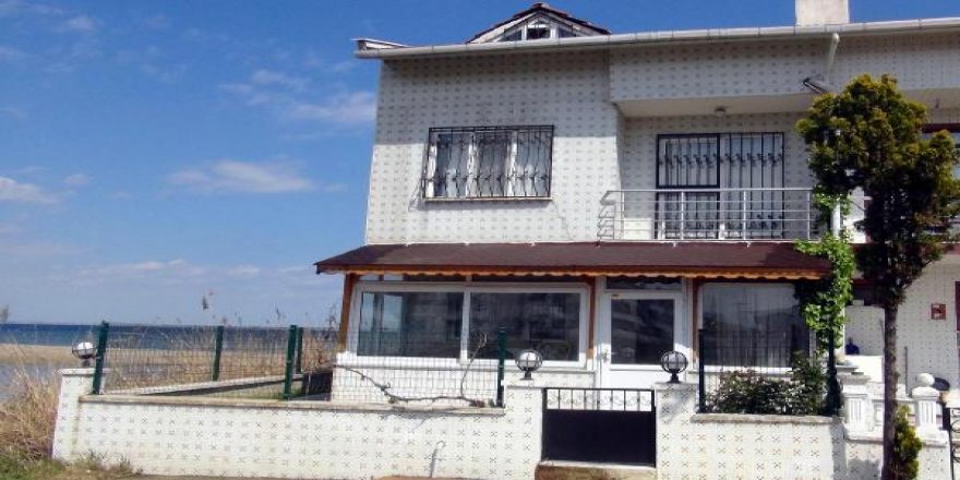 Kayıp iş adamı yazlığında boğulmuş, cinayet şüphelisi yurt dışına kaçmış