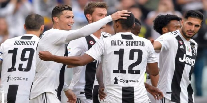 Juventus rekorla şampiyon! 8. kez...
