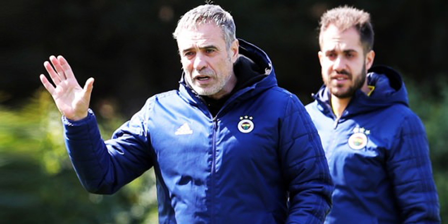 Ersun Yanal'a tepki gösterdi! 'Neden sürekli yedeğim'