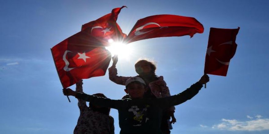 Solotürk Mersin'de nefes kesti