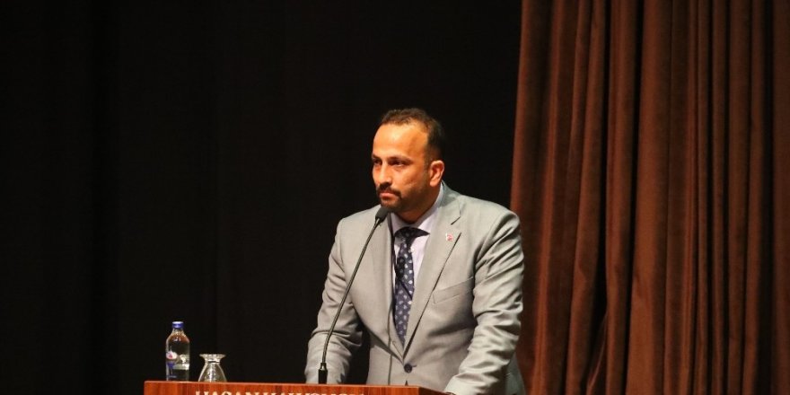 Bilim dünyası HKÜ’de bir araya geldi