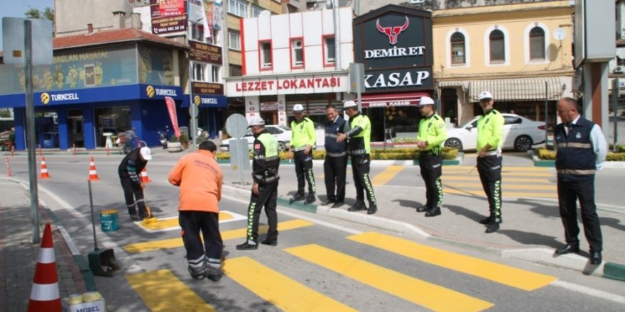 Gemlik’te "önce yaya"