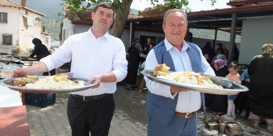Çiftçilerin bu hayrı bir asırdır devam ediyor
