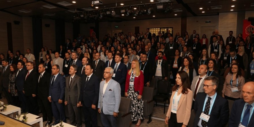 Cambridge profesörlerinden İstanbul’da Öğretmenlere Eğitim Konferansı