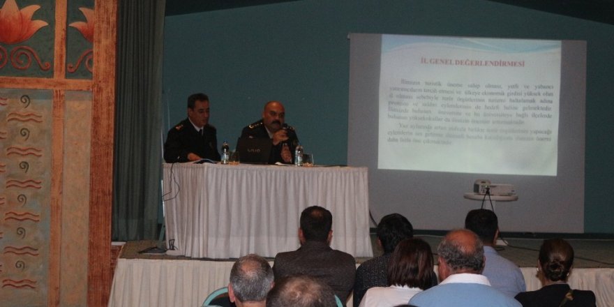 Marmaris’te ’Turizm Güvenlik Tedbiri Semineri’ düzenlendi