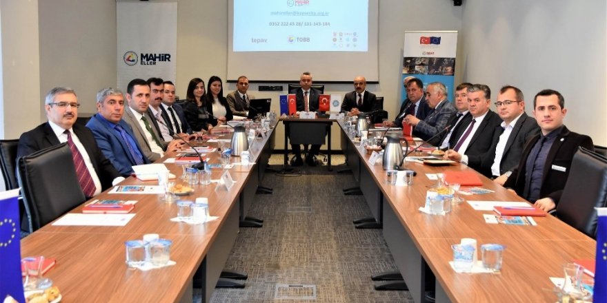 Meslek Liseli Mahir Eller bir adım öne geçiyor