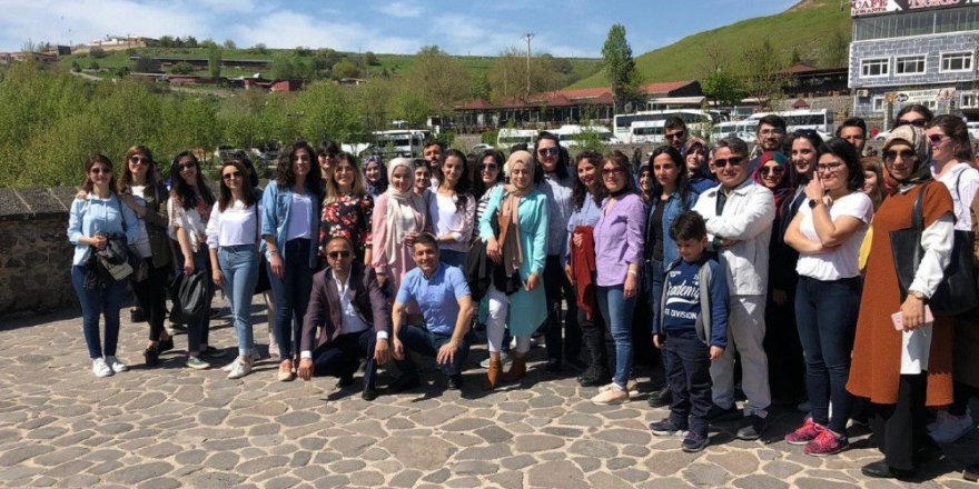Aday öğretmenler Diyarbakır’ı tanıyor