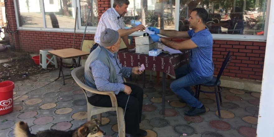 Köylerde köpeklere kuduz aşısı yapıldı