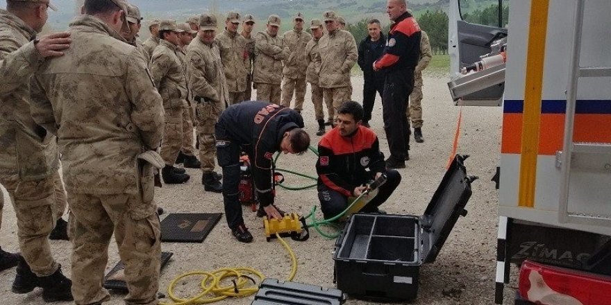 AFAD’dan jandarma personeline eğitim