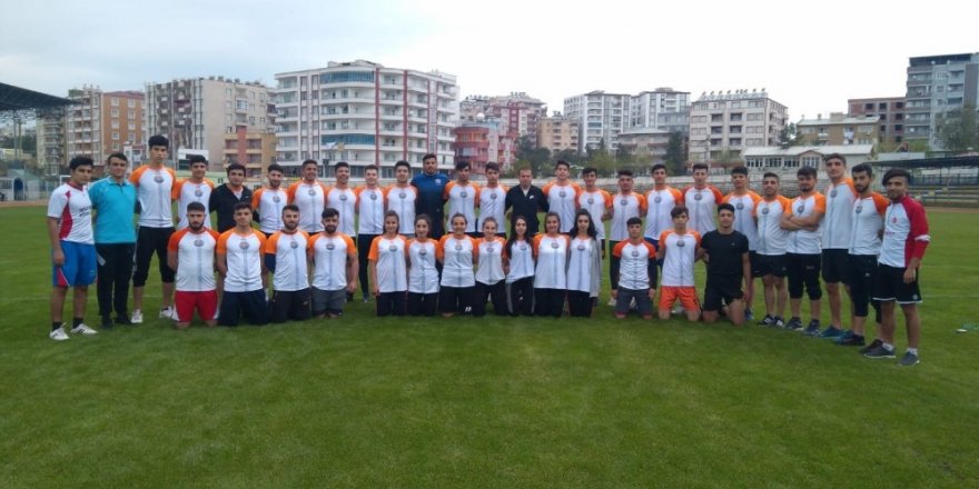 Siirtli gençler BESYO hazırlığında