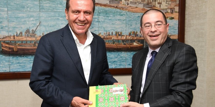 ABD Adana Konsolosu Baez, Başkan Seçer’i ziyaret etti