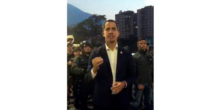 Guaido, Maduro’yu devirmek için operasyonun son aşamasına gelindiğini ilan etti.