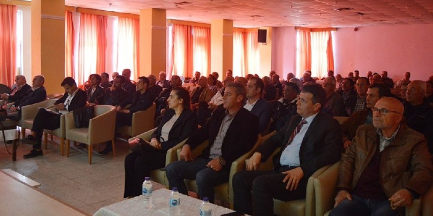 Erdek’te “Zeytin hastalıkları ve zararlıları” konulu seminer verildi