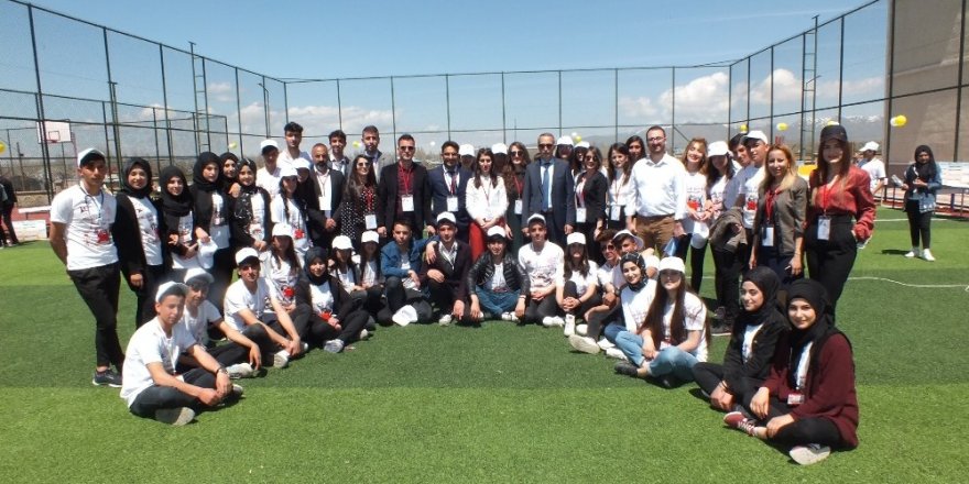 Malazgirt’te ‘TÜBİTAK Bilim Fuarı’ sergisi