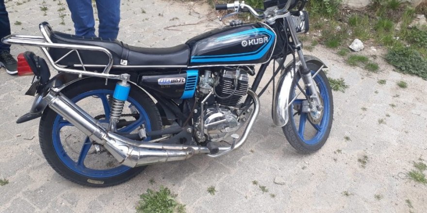 Çalınan motosikletler polis tarafından bulundu