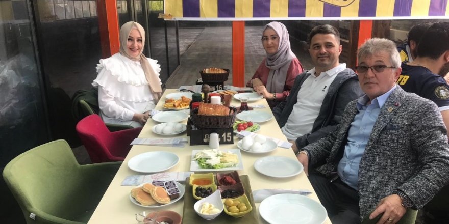 Bilecik’te Fenerbahçeliler kahvaltıda buluştu