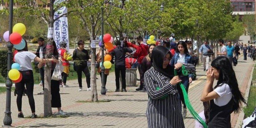 DPÜ Engelsiz Hayat Topluluğu’ndan farkındalık sokağı