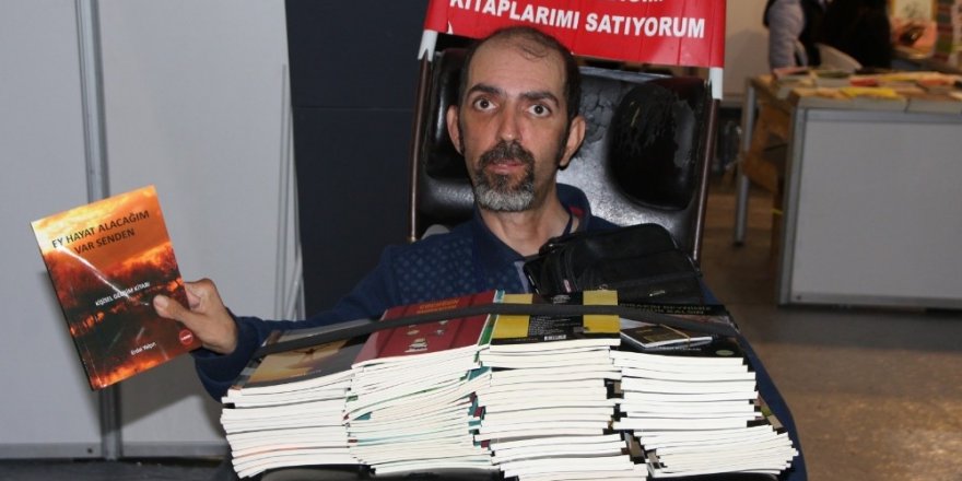 Engelsiz yazarlar Kocaeli Kitap Fuarı’nda