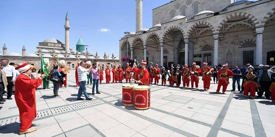 Özel Gençler Mehter Takımı kalplerde taht kurdu