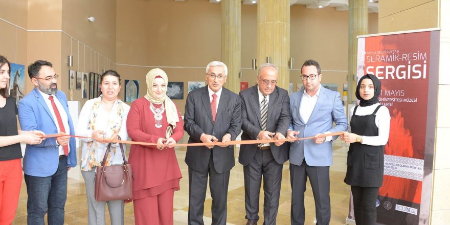 Selçuk’ta Seramik-Resim Sergisi’nin açılışı yapıldı