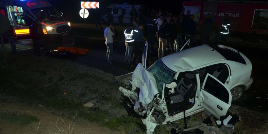 Tokat'ta trafik kazası: 2 polis yaşamını yitirdi