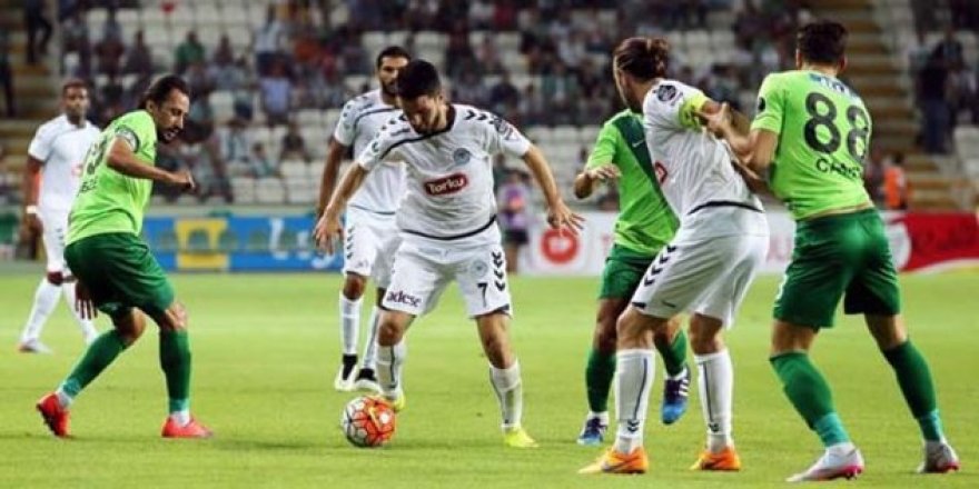 Süper Lig'de yarın oynanacak Atiker Konyaspor - Akhisarspor maçının muhtemel 11'leri
