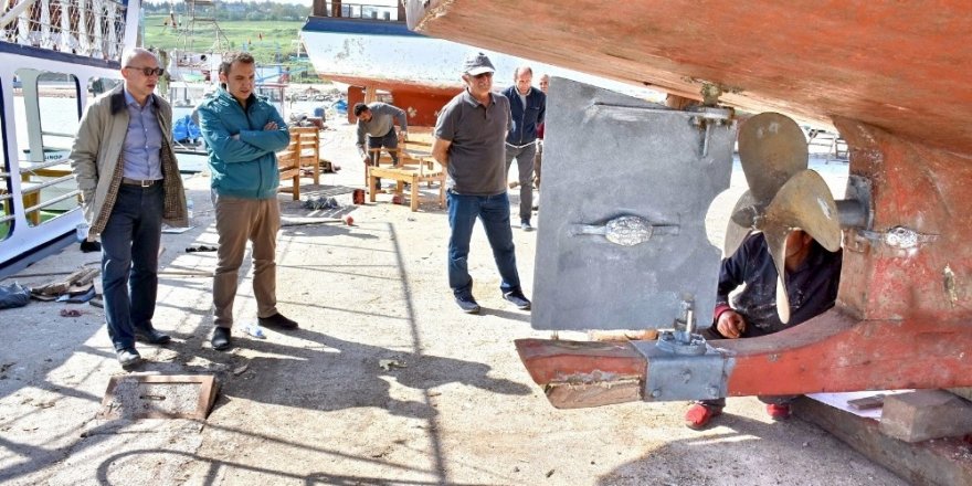 Gezi tekneleri sezona hazırlanıyor