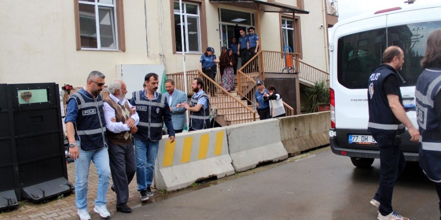 Üç kuşak hırsızlık yapan aile yakalandı