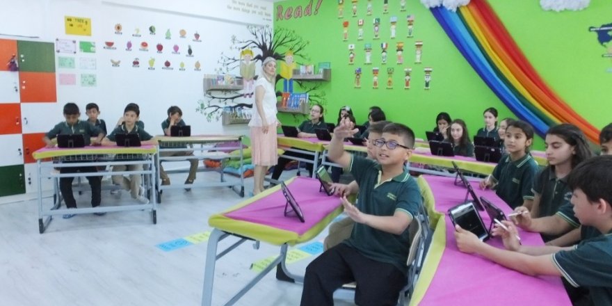 Bu okulda İngilizce öğrenmek daha kolay hale geldi