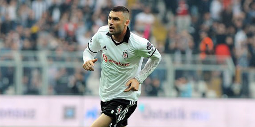 Burak Yılmaz, bir ayrılığı daha açıkladı