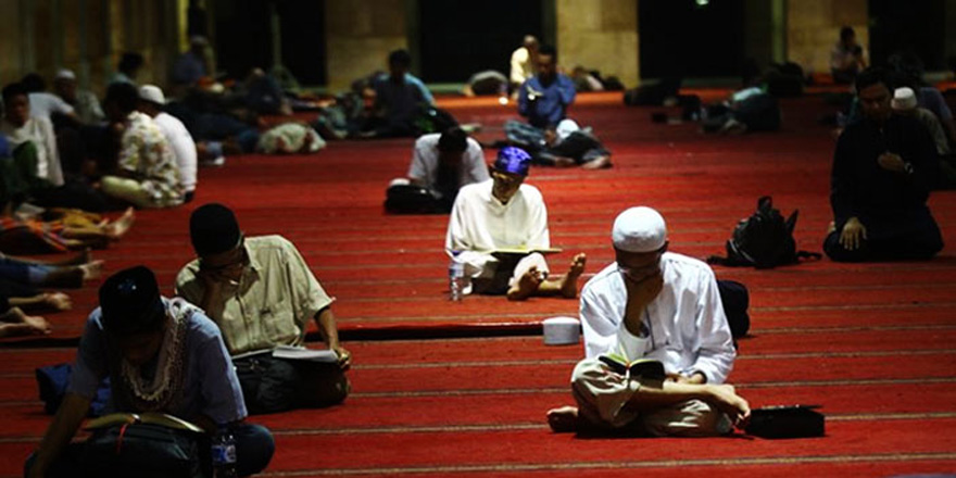 İtikaf için 11 bin 216 cami hazırlandı