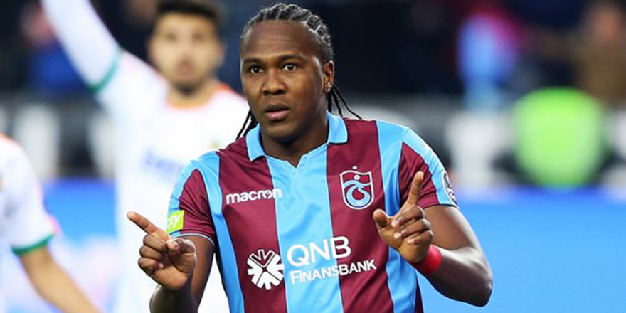 Sürpriz buluşma! Rodallega adım adım imzaya
