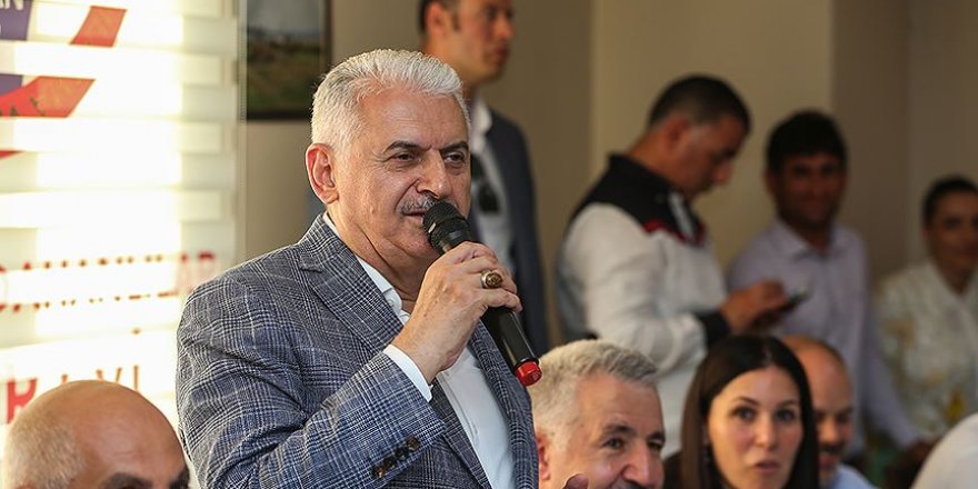 'Herkes nefesini tutmuş İstanbul'un seçimini bekliyor'