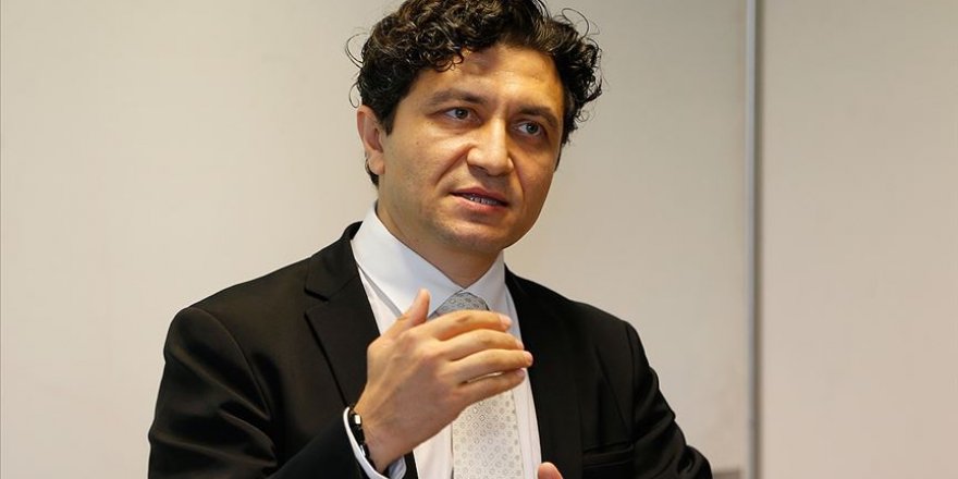 Türk profesöre ABD'deki dahiler kulübünden 'En İyi Araştırma Ödülü'