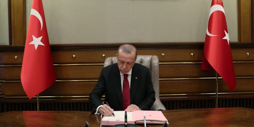 Cumhurbaşkanı Erdoğan Askerlik Kanunu’nu imzaladı