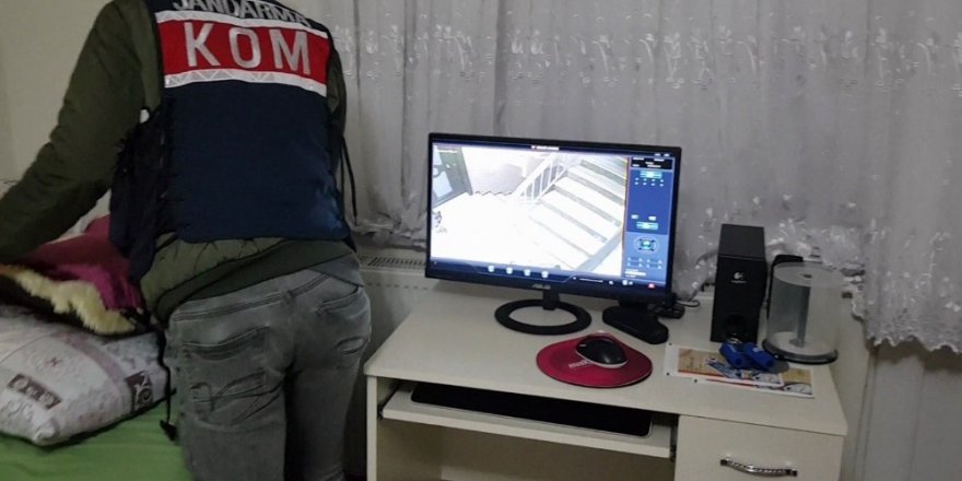 3 ilde silah kaçakçılarına operasyonda suikast silahı ele geçirildi