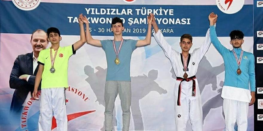 Beyşehirli tekvandocunun şampiyonluğu memleketinde sevinçle karşılandı