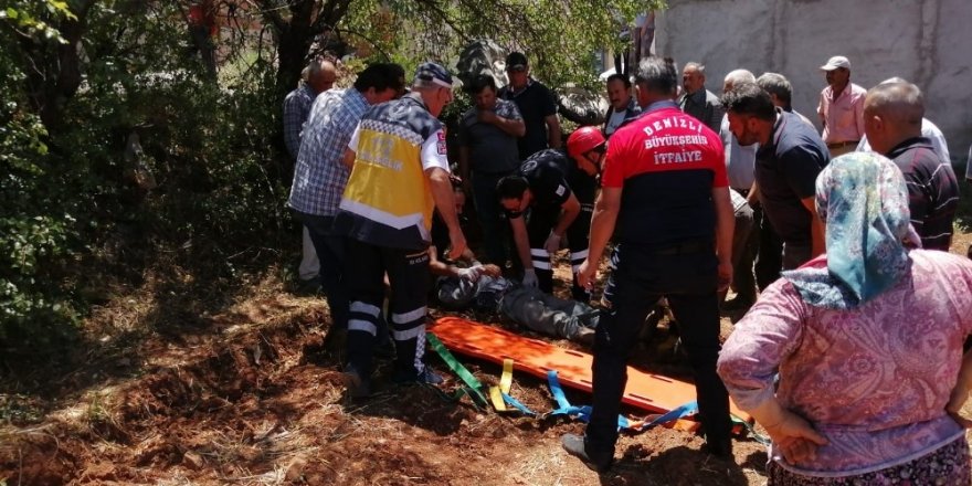 Devrilen traktörün altında can pazarı