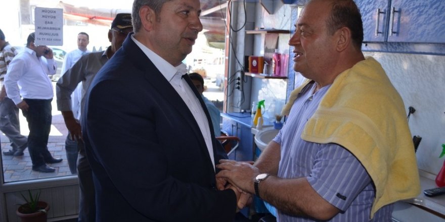 Başkan Altun, Salı Pazarını Ziyaret Etti