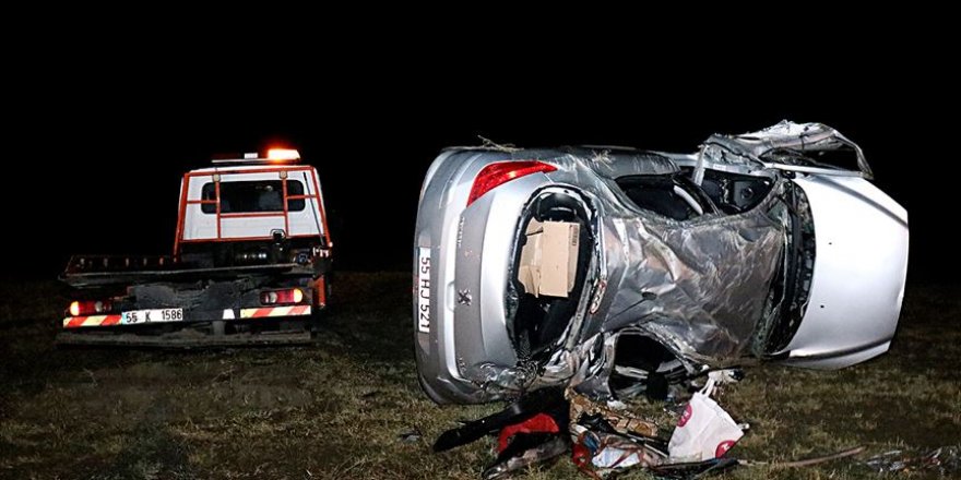 Samsun'da çocuğun kullandığı otomobil devrildi: 1 ölü, 5 yaralı