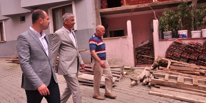 Başkan Kavaklıgil planlarını mahalle sakinleriyle istişare etti